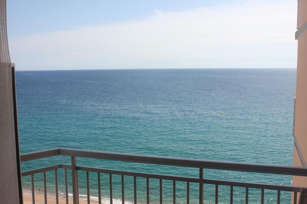 Apartamento Primera Linea De Mar Платья-де-Аро Экстерьер фото